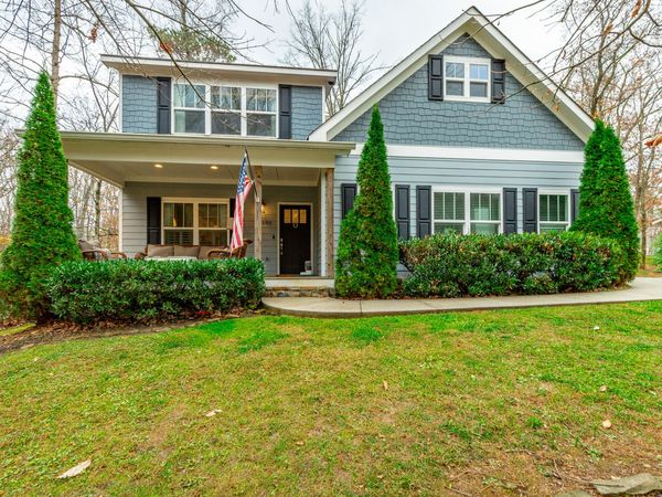 3680 Wilson Avenue, Signal Mountain, TN 37377