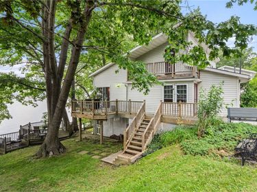 3907 N Falls Road , Burdett, NY 14818