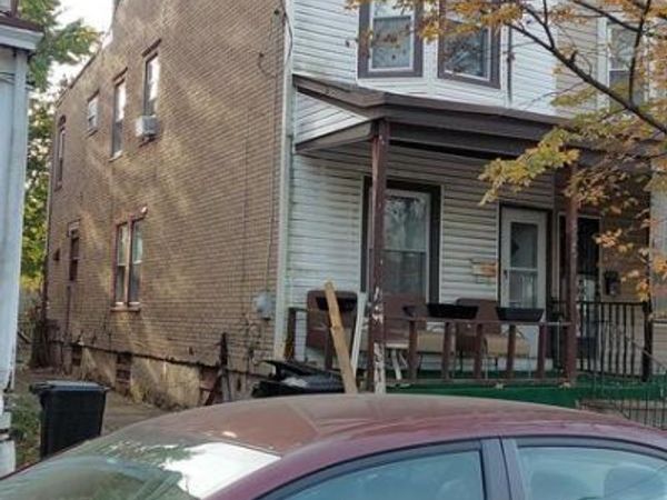 825 WALNUT AVENUE, TRENTON, NJ 08609