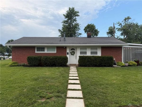 5041 Glouster Avenue, Riverside, OH 45431