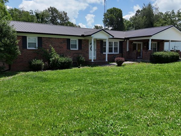 67 Hidden Valley Cir , McMinnville, TN 37110