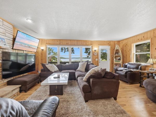 13117 Bayview Road, South Haven, MN 55382
