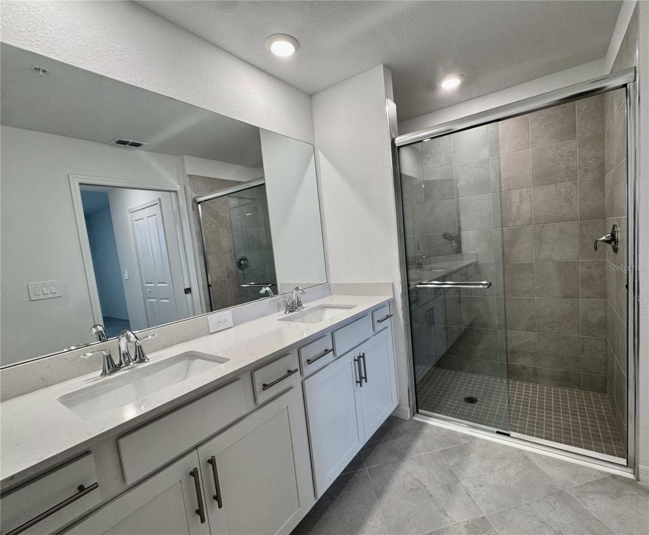 18923 Scallop Loop , Unit 105, Lakewood Ranch, FL 34211 Photo