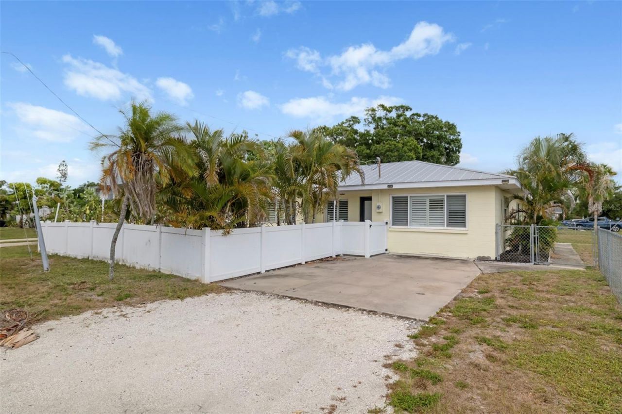 3402 15th Avenue W, Bradenton, FL 34205 Photo