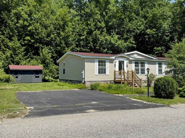 58 Ivy Lane, Farmington, NH 03835
