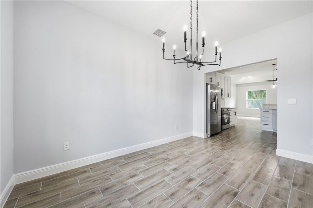 8780 92nd Avenue, Vero Beach, FL 32967 Photo