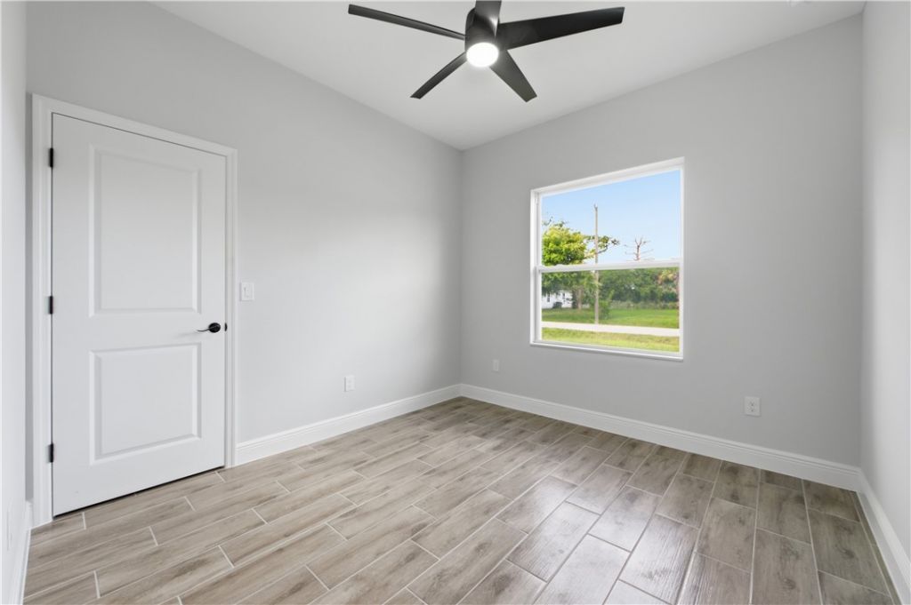 8780 92nd Avenue, Vero Beach, FL 32967 Photo