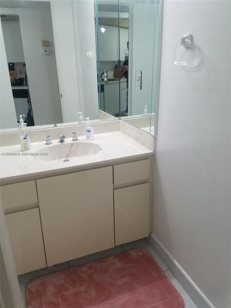 6921 Environ Blvd , Unit 4P, Lauderhill, FL 33319 Photo