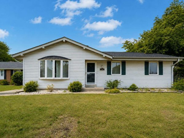 1762 21st Ave, Kenosha, WI 53140