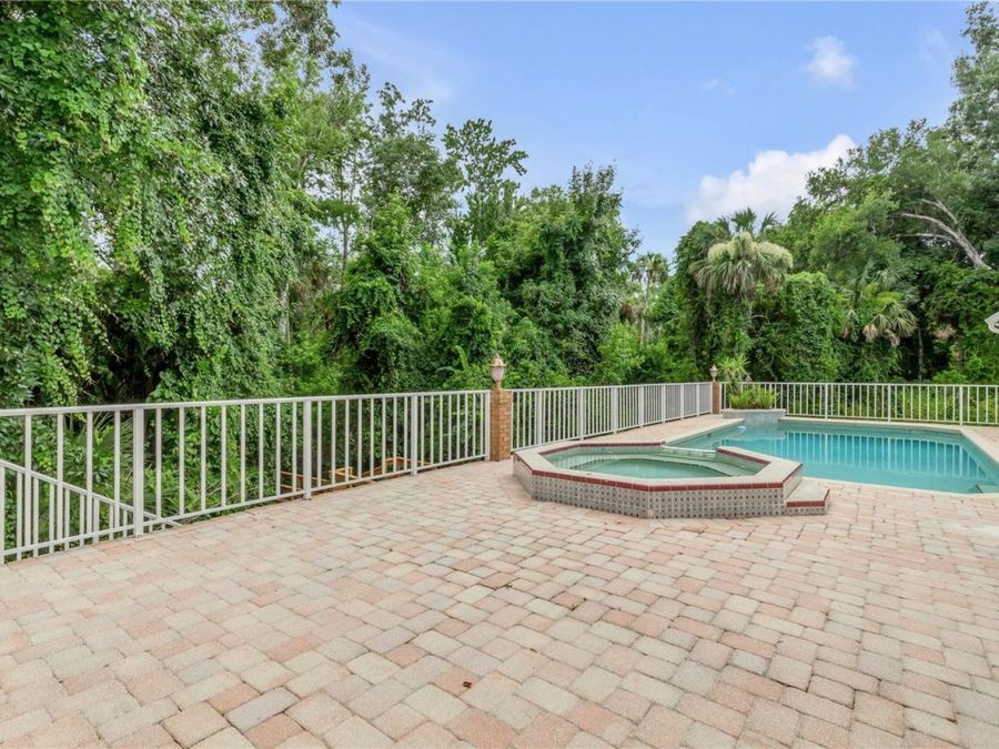 Property Image 76