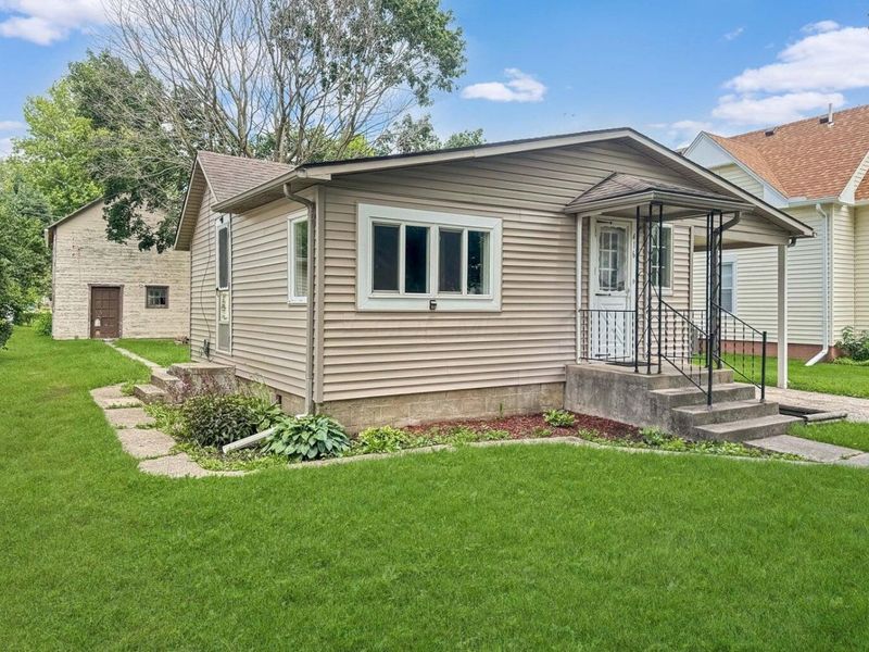 416 E Newell Street, West Liberty, OH 43357 Photo 3