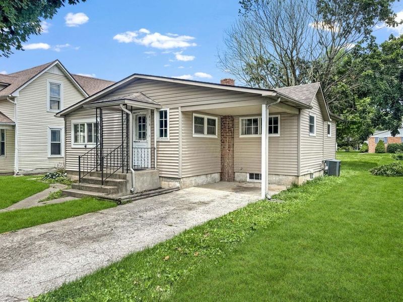 416 E Newell Street, West Liberty, OH 43357 Photo 4