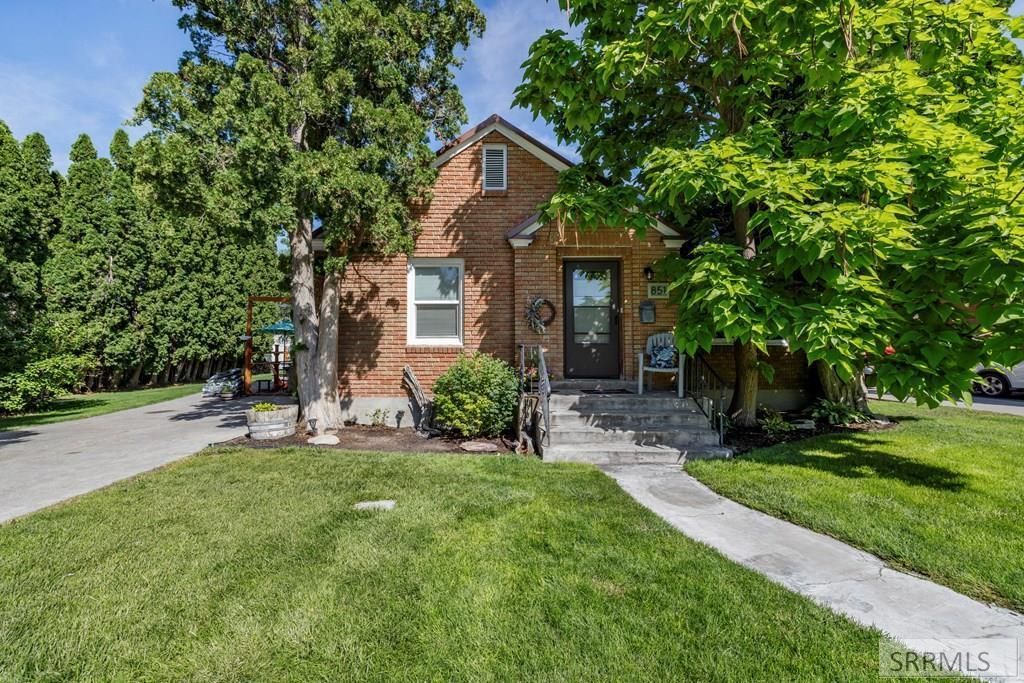 851 S Shilling Avenue, Blackfoot, ID 83221 Main Photo