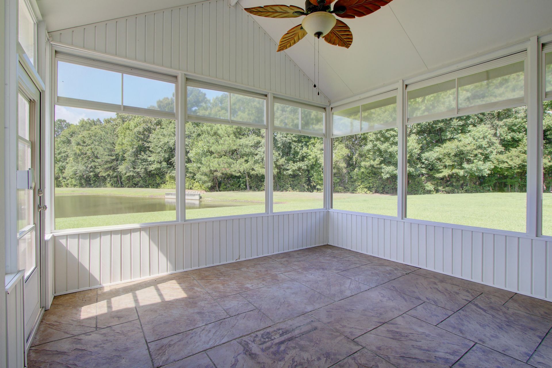 302 Coosawatchie Street Photo 14