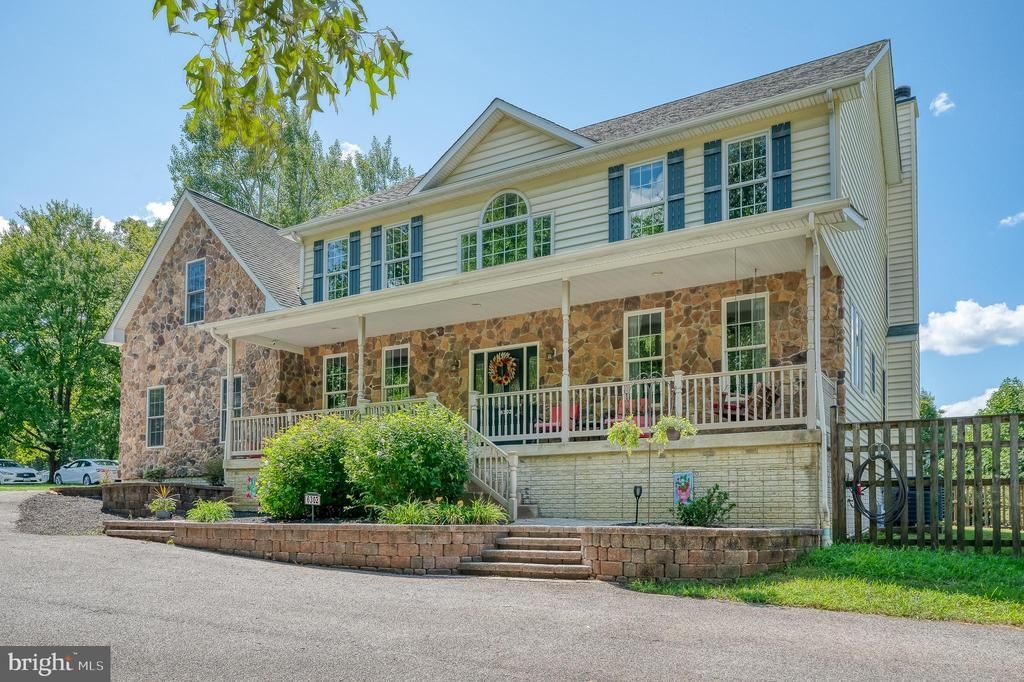 6302 BUCK CAVEY LANE, LINTHICUM HEIGHTS, MD 21090
