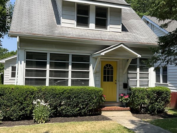 11 N Manheim Boulevard, New Paltz, NY 12561