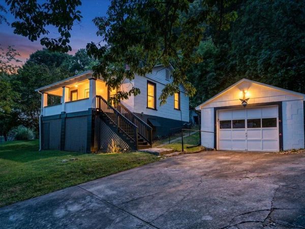 4331 Yellow Mountain RD, Roanoke, VA 24014