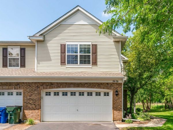 2636 Pondview Drive , Algonquin, IL 60102