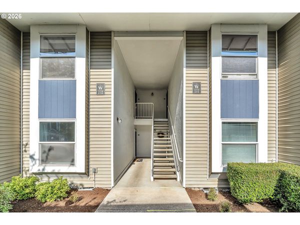 4614 W POWELL BLVD, Unit 158, Gresham, OR 97030