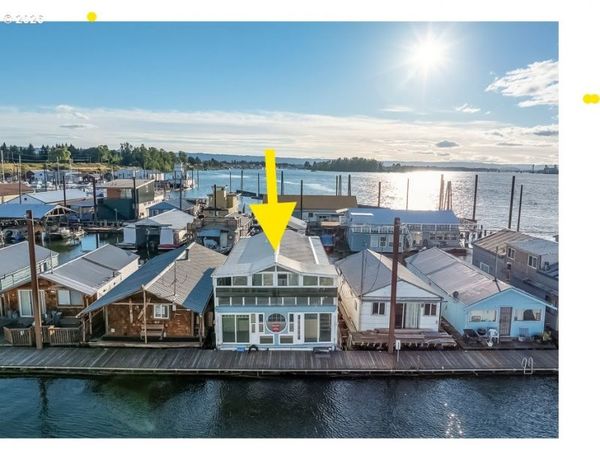 2901 NE MARINE DR, Unit A20, Portland, OR 97211