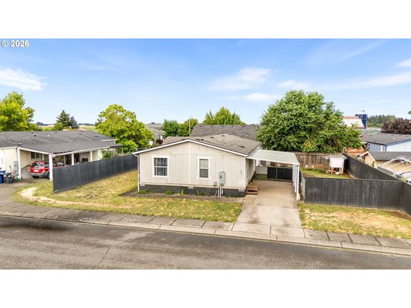 930 MAHAN LOOP, Gervais, OR 97026