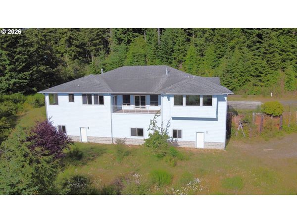 47500 PACIFIC VIEW DR, Langlois, OR 97450