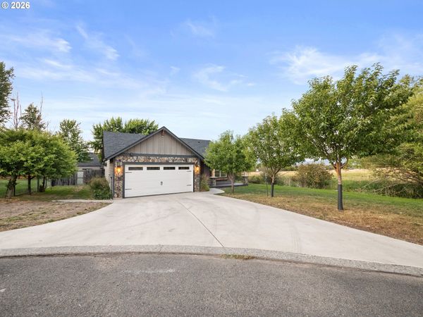 2109 SCORPIO DR, La Grande, OR 97850