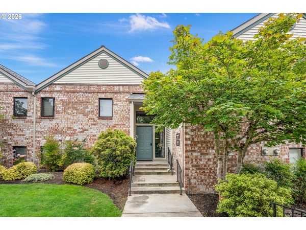 16190 SW 130TH TER, Unit 15, Tigard, OR 97224