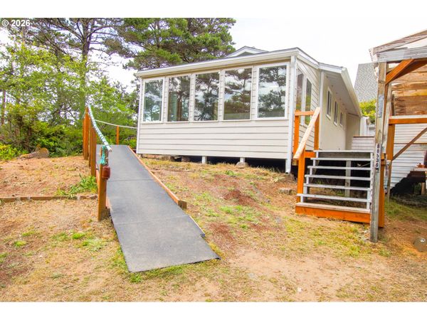 88539 5TH AVE, Florence, OR 97439