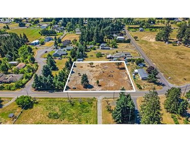 7442 MACLEAY SE RD, Salem, OR 97317