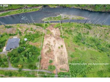 35220 N SANTIAM SE HWY, Gates, OR 97346