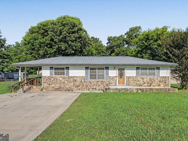99 Meadow Lane, Ringgold, GA 30736