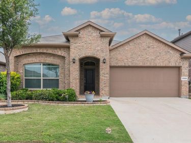 15908 Back Nine Road, Fort Worth, TX 76177