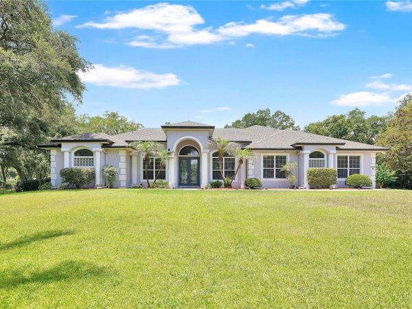 4500 LAKE ASHLEY DRIVE , MOUNT DORA, FL 32757