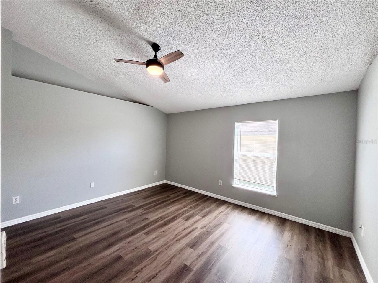 15937 Wilkinson Drive , Clermont, FL 34714 Photo