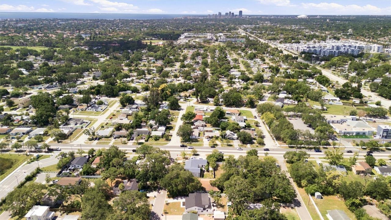6230 Cedar Street Ne, Saint Petersburg, FL 33702 Photo