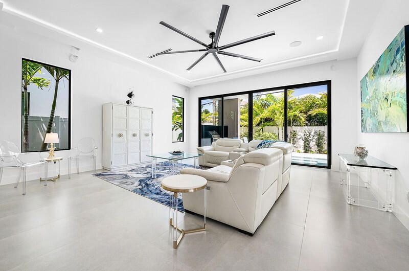 239 NE 11th Street, Delray Beach, FL 33444 Photo
