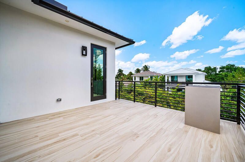 239 NE 11th Street, Delray Beach, FL 33444 Photo