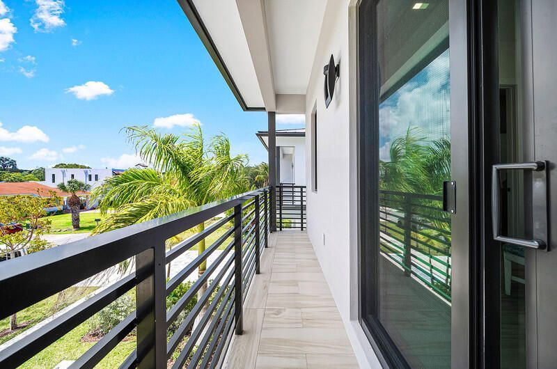 239 NE 11th Street, Delray Beach, FL 33444 Photo