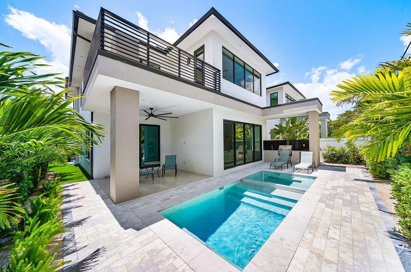 239 NE 11th Street, Delray Beach, FL 33444 Photo