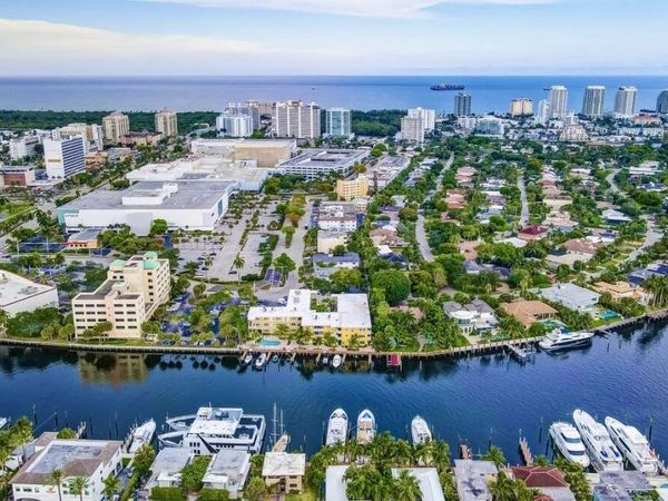 815 Middle River Drive, Unit 106, Fort Lauderdale, FL 33304