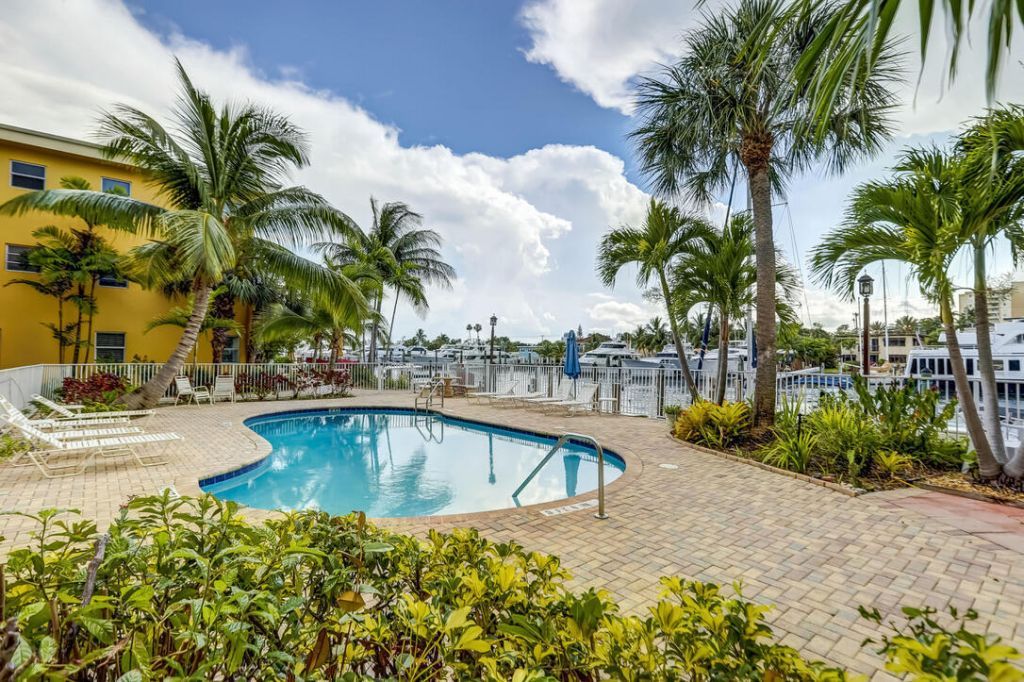815 Middle River Drive, Unit 106, Fort Lauderdale, FL 33304 Photo