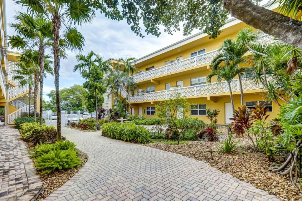 815 Middle River Drive, Unit 106, Fort Lauderdale, FL 33304 Photo