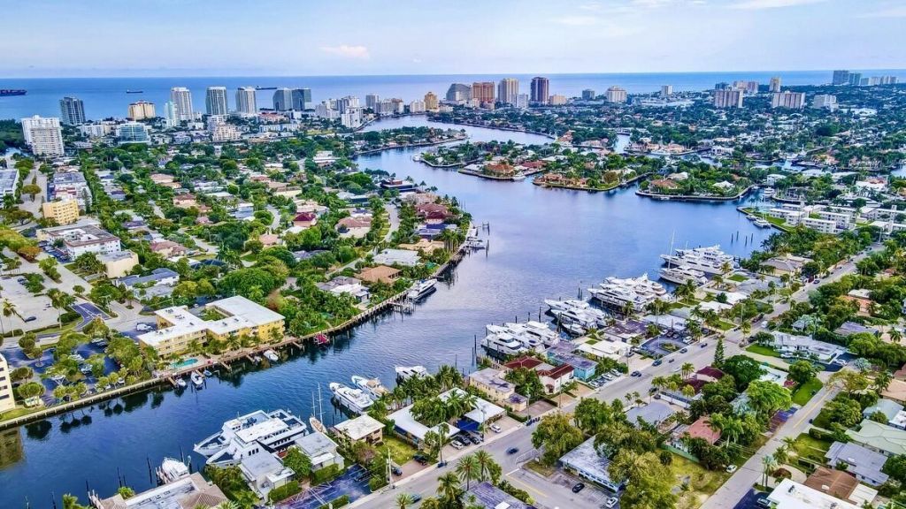 815 Middle River Drive, Unit 106, Fort Lauderdale, FL 33304 Photo