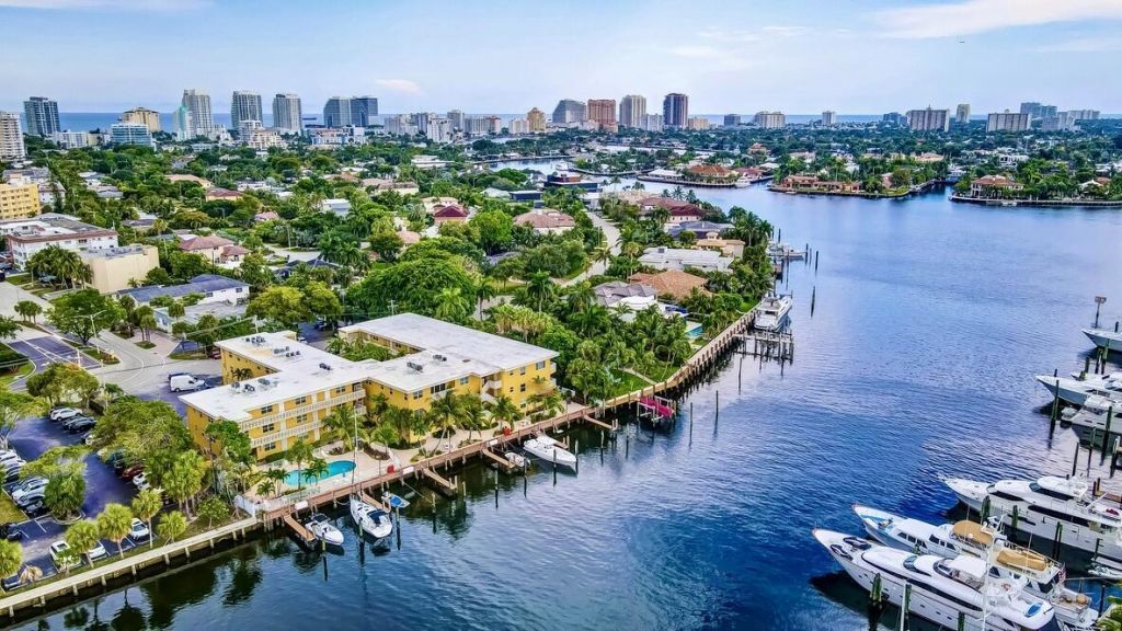 815 Middle River Drive, Unit 106, Fort Lauderdale, FL 33304 Photo