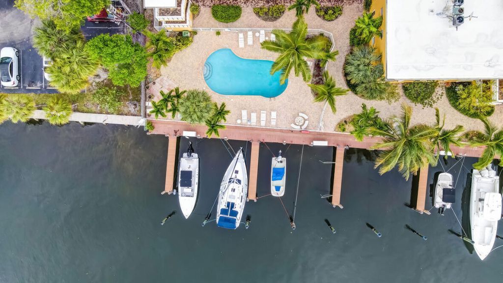 815 Middle River Drive, Unit 106, Fort Lauderdale, FL 33304 Photo