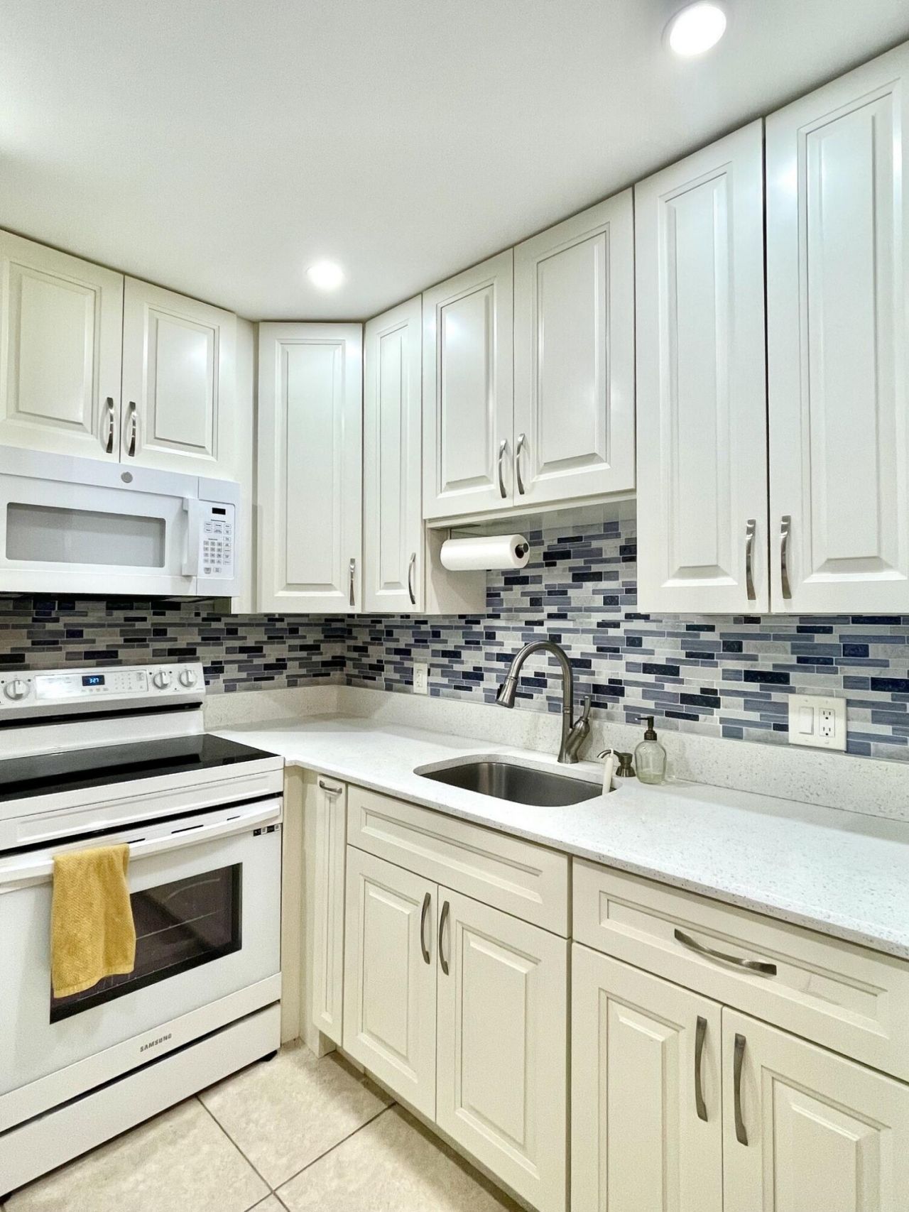 111 Kent G Street, Unit 111, West Palm Beach, FL 33417 Photo
