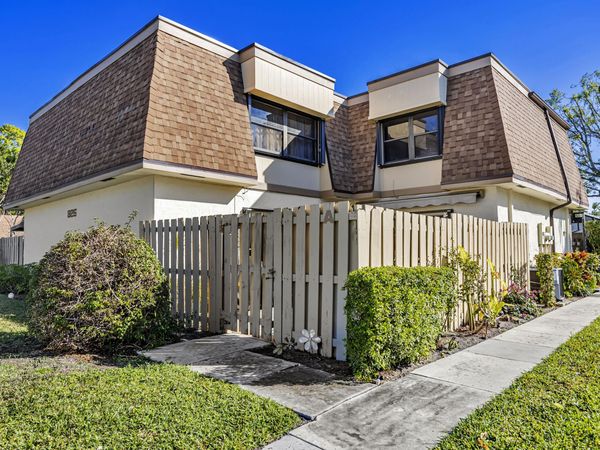 825 NW 30th Avenue, Unit A, Delray Beach, FL 33445