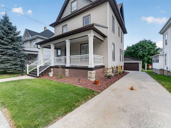 501 W Rollin Street, Edgerton, WI 53534