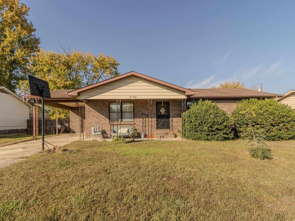612 N 12th Street, Paragould, AR 72450